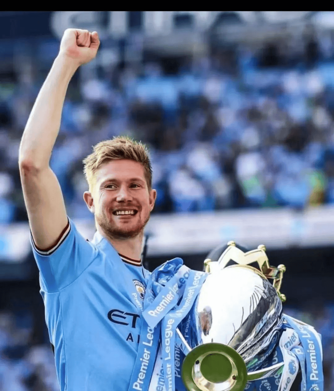 篮球篮网训练场出现意外，球员手指受伤