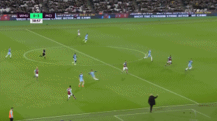 欧冠战报：库杜斯、西蒙斯点射，热刺3-0布拉格斯拉维亚