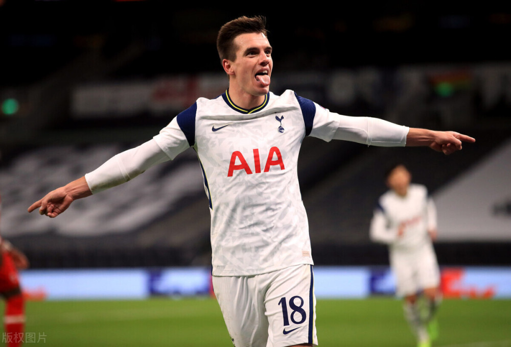 林诗栋刁钻进攻线路对决卡尔伯格顽强防守