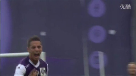 中超赛报：广州队主场击败武汉三镇,